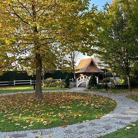 Hotel Nad Raba - Bochnia Exterior photo